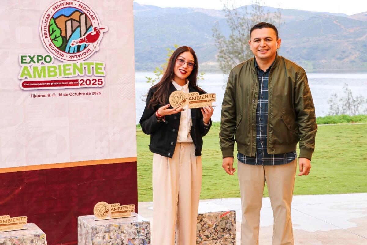 RECONOCE SMADS A UNIVERSITARIAS GANADORAS DEL RALLY FOTOGRÁFICO DE LA EXPO AMBIENTE 2025