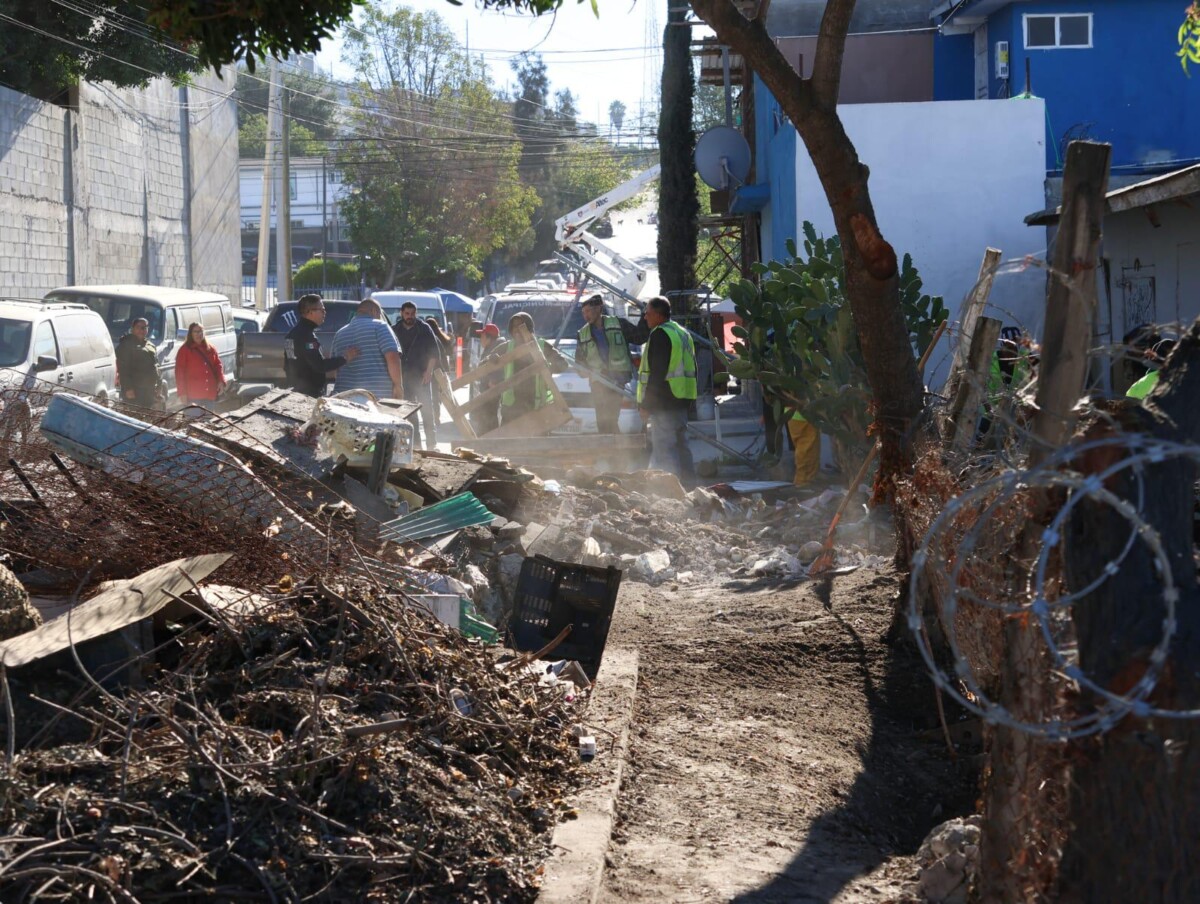 Retira Gobierno Municipal más de 14 toneladas de basura de colonias El Tecolote, Todos los Santos y Avenida Internacional
