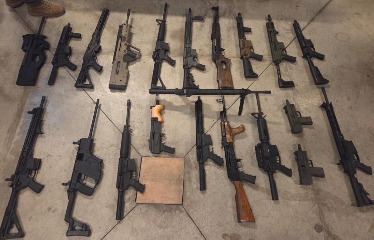 ARRESTA ESCUADRÓN VIOLETA SUJETO QUE AGREDIÓ A SU PAREJA FRENTE A SUS HIJAS