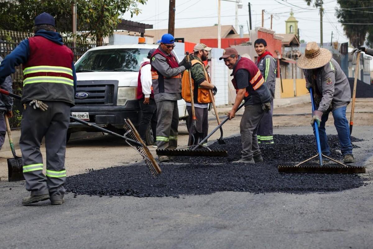 Cerca de 19 mil tijuanenses beneficiadas con Programa de Bacheo en distintas colonias de la ciudad