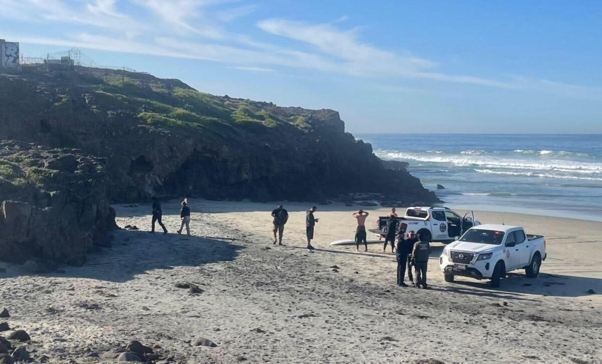 Ayuntamiento de Playas de Rosarito informa sobre localización de un cuerpo en zona costera