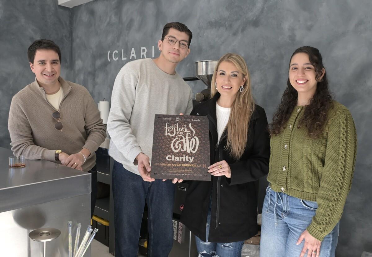 Entregan placa en cafeterías ganadoras del Primer Festival del Café