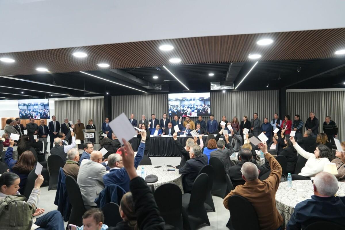 CANACO TIJUANA REELIGE A OLIVALDO PAZ, COMO SU PRESIDENTE PARA EL PERIODO 2026