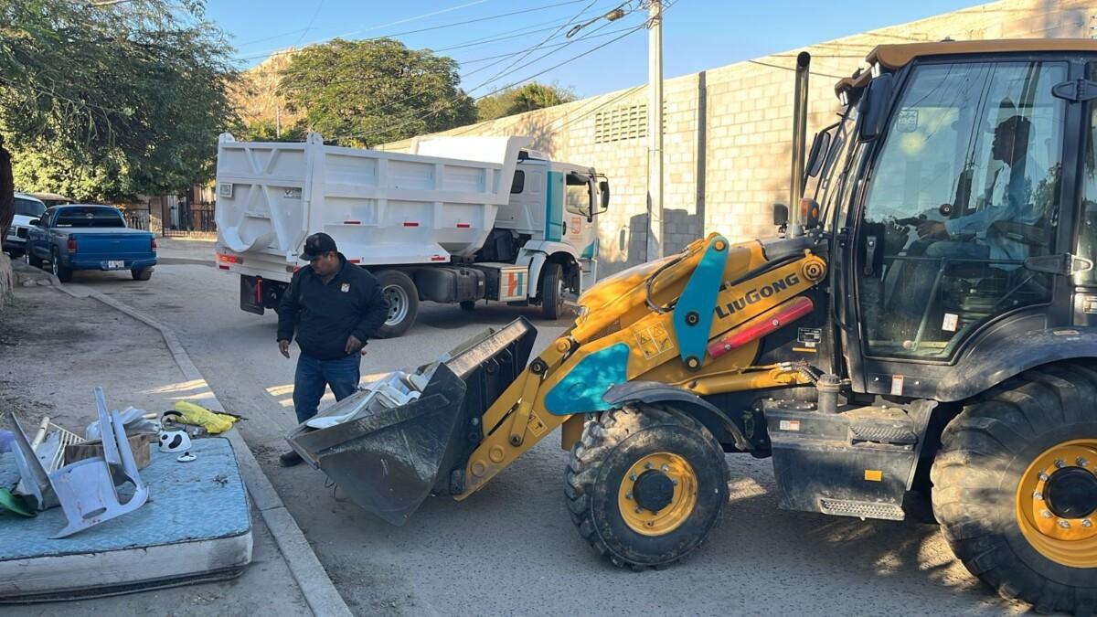 Retira Ayuntamiento de Hermosillo ocho toneladas de descacharre en La Rinconada