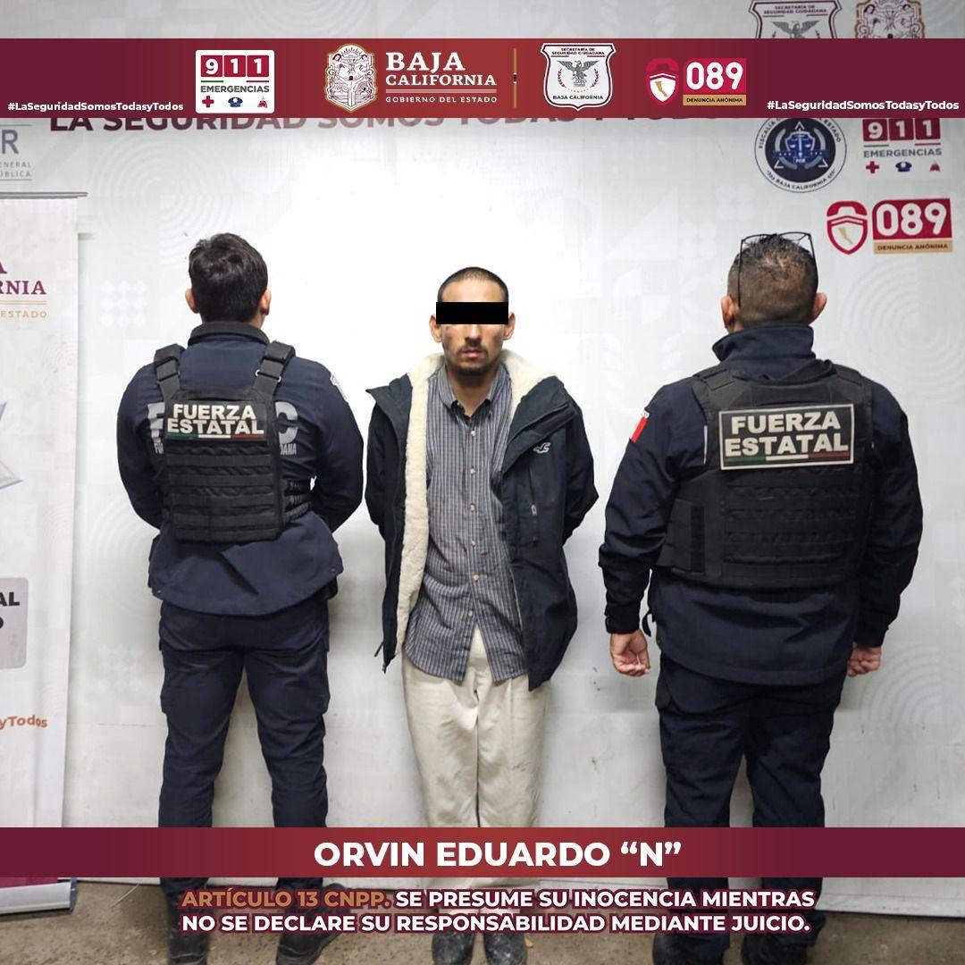 CAPTURA ESCUADRÓN VIOLETA A INDIVIDUO QUE AGREDIÓ A SU MADRE EN UN DOMICILIO EN MEXICALI