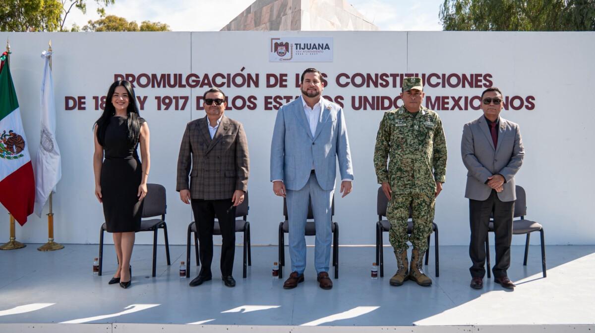 Preside Ismael Burgueño Ruiz acto cívico del Aniversario de la Promulgación de las Constituciones de 1857 y 1917