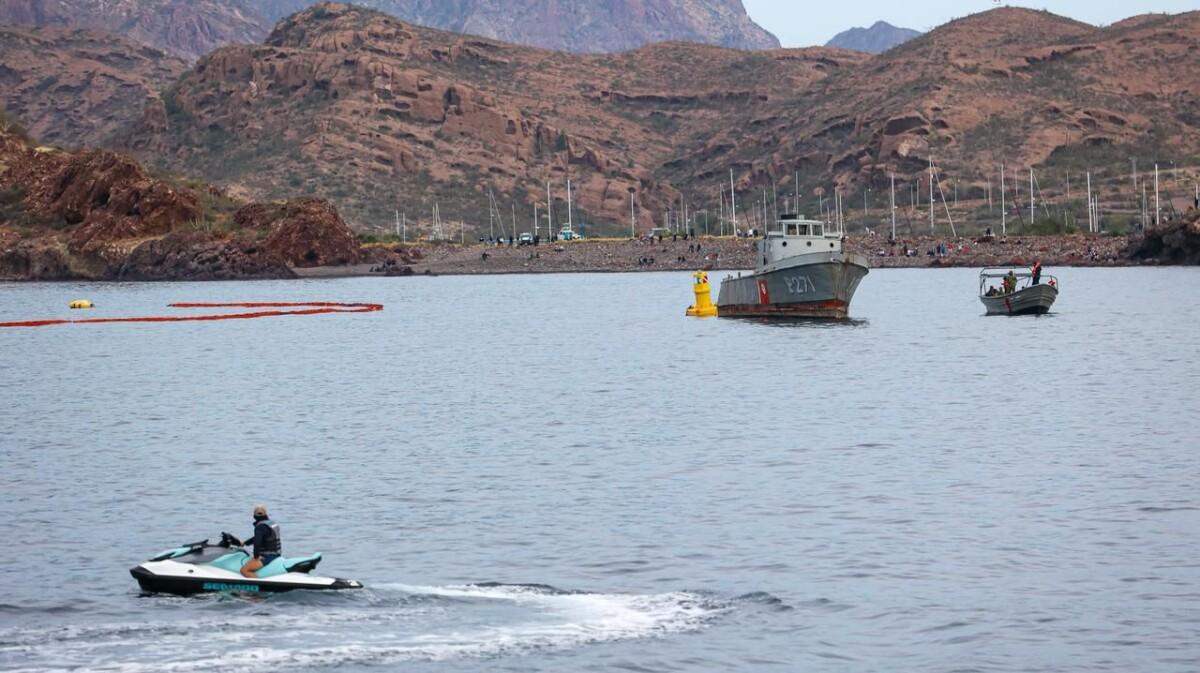 Sheinbaum y Durazo consolidan primer arrecife artificial del país con hundimiento ex buque”