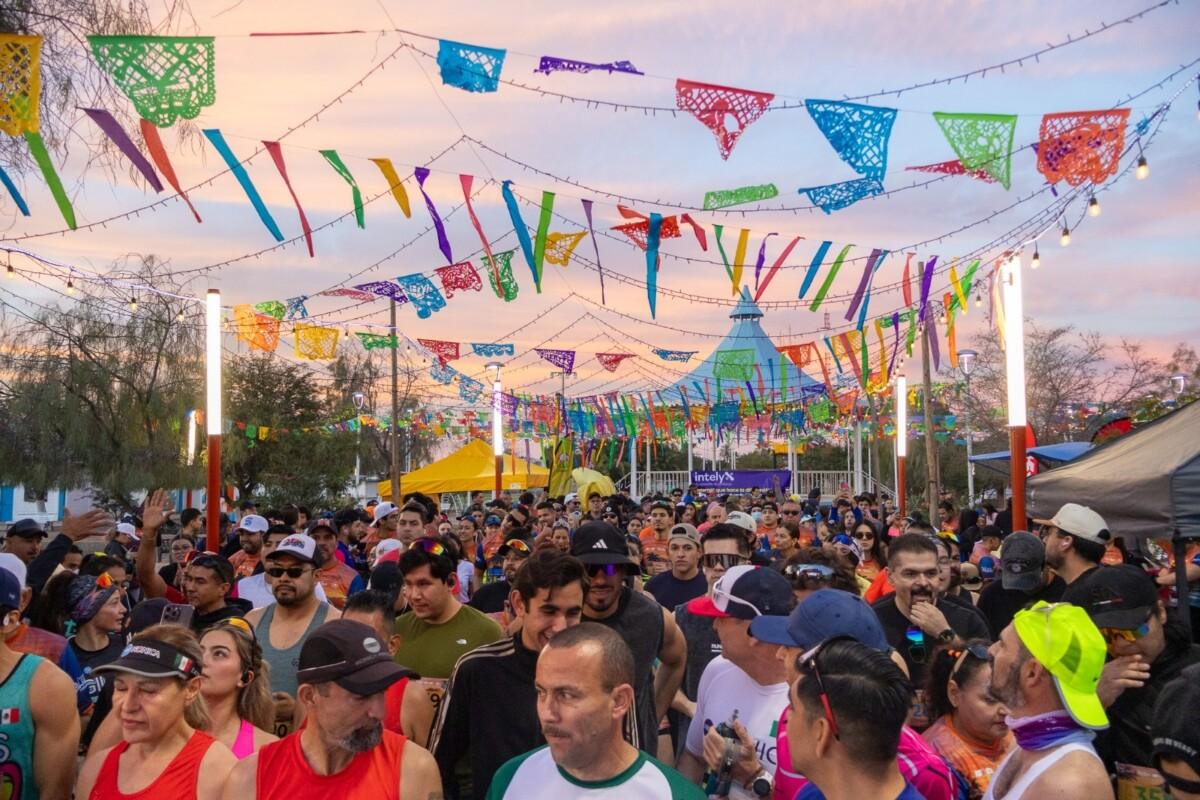 Reúne tercera edición de 21k-ino Run a cientos de participantes en Bahía de KinoParticiparon un total de 360 personas en las distancias 21k, 10k, 5k y 3k