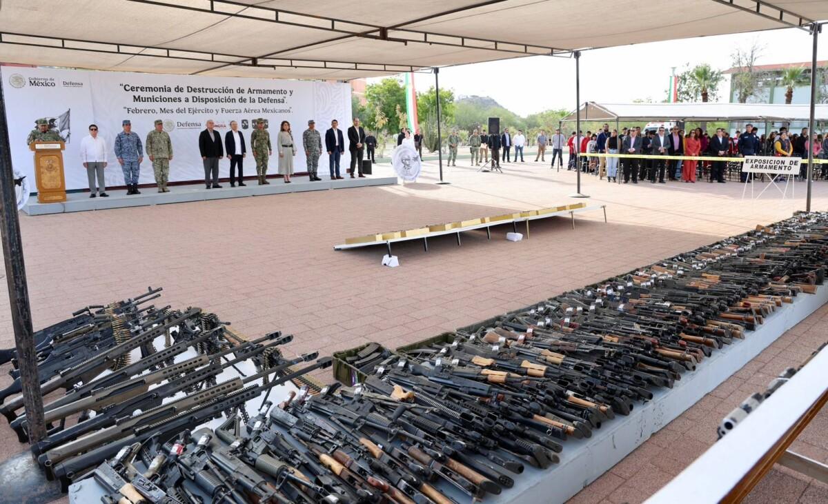 Alfonso Durazo retira de las calles más de 900 armas y refuerza la seguridad en Sonora