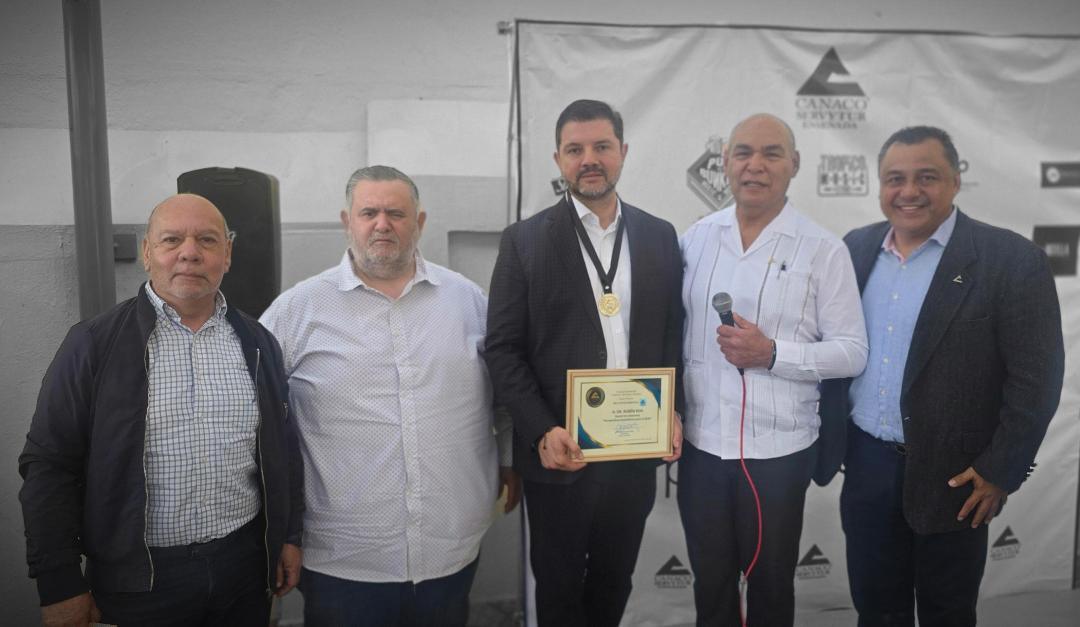 Crecimiento débil, inflación persistente y empleo precario; la advertencia económica rumbo a 2026: Rubén Roa