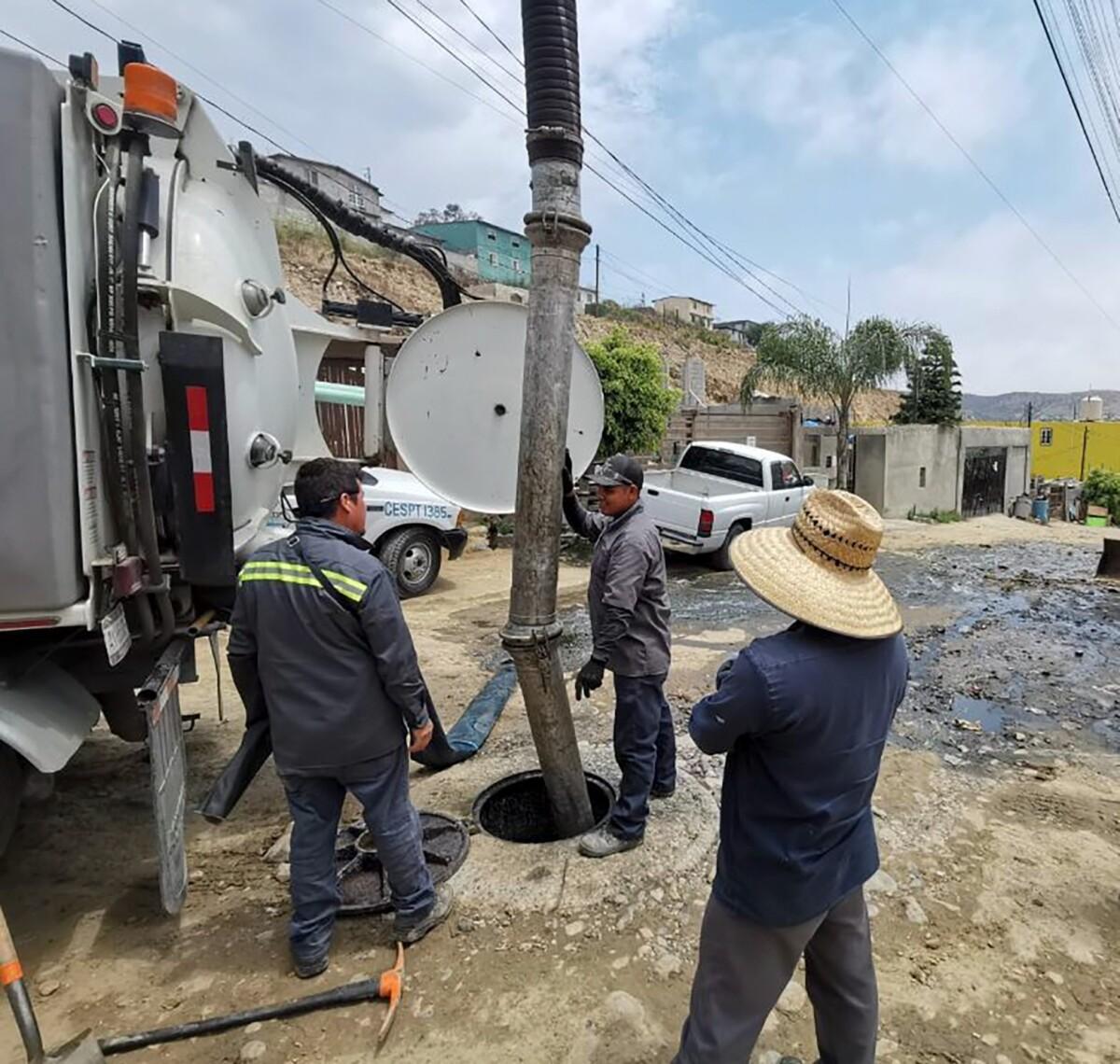 CESPT RETIRA MÁS DE 9 MIL TONELADAS DE RESIDUOS DEL DRENAJE EN TIJUANA Y PLAYAS DE ROSARITO