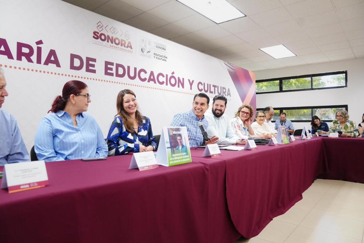 Alianza histórica entre el Gobierno de Sonora y Microsoft para capacitar a 350 mil personas en habilidades de IA: SEC• Garantizará la integración de la Inteligencia Artificial a las aulas de manera segura, ética y efectiva.