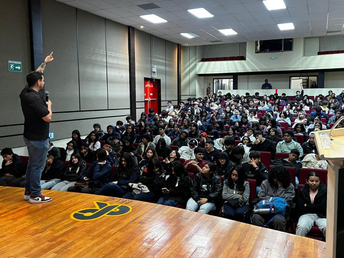 IMPULSA BAJA CALIFORNIA PLÁTICAS DE PREVENCIÓN DE ADICCIONES EN UNIVERSIDADES