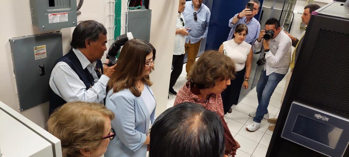 Recorre titular de SECIHTI Área de Cómputo de Alto Rendimiento de Unison