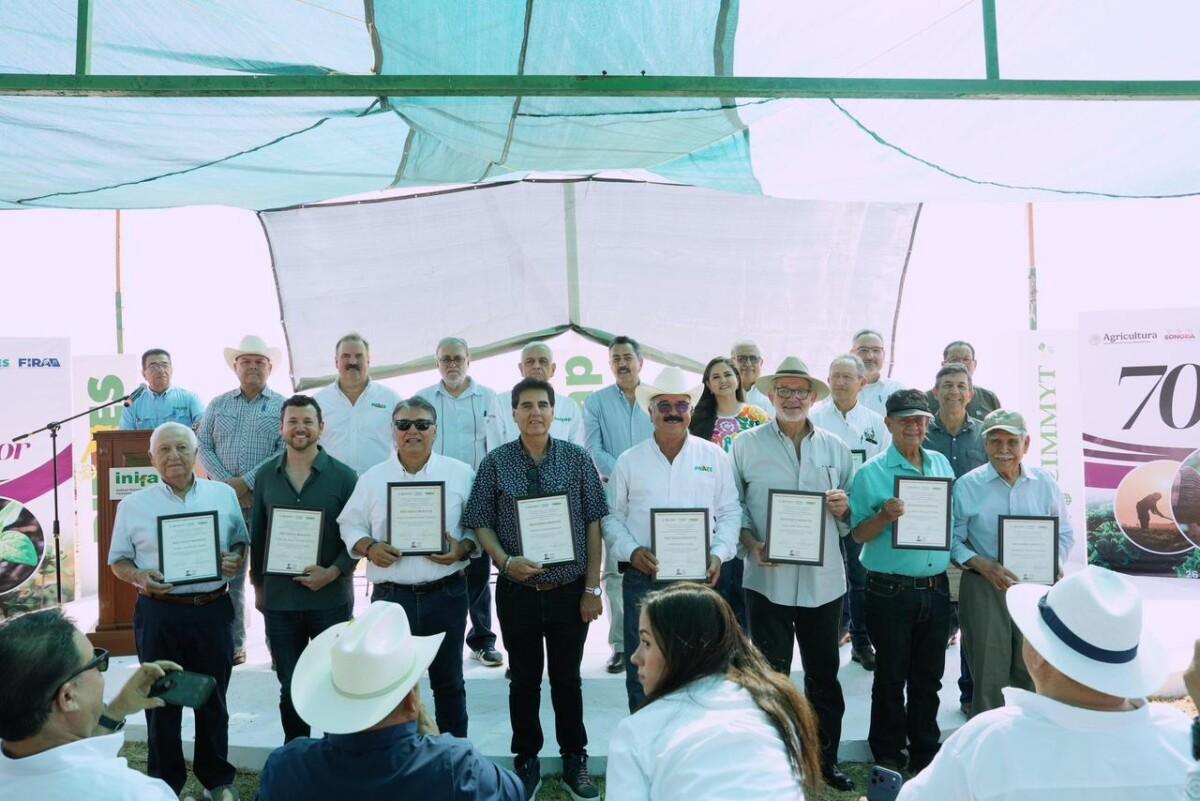 Gobierno de Sonora impulsa innovación y reconversión productiva en el Día del Agricultor 2026
