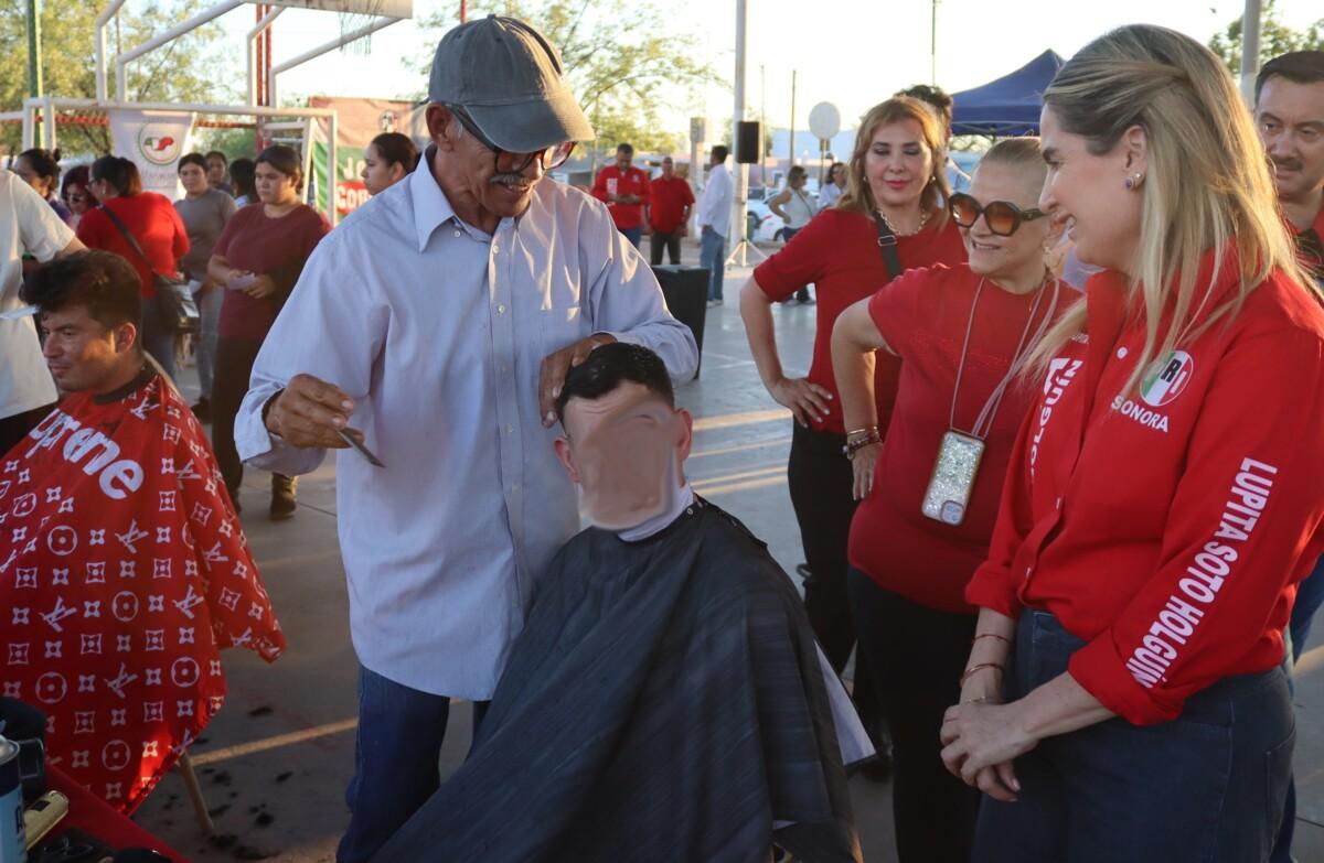 Cientos de beneficiados en Jornadas Comunitarias del PRI Sonora y PRI Hermosillo en La Cholla