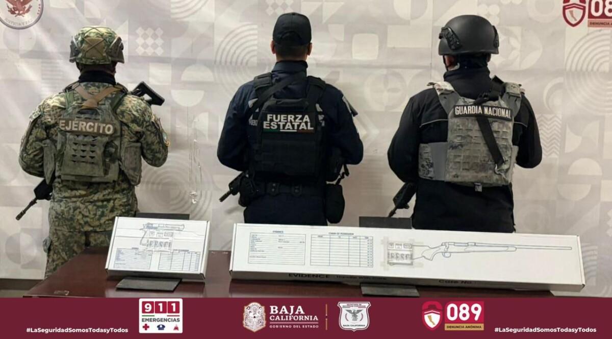 LOCALIZAN ARMAS EN VEHÍCULO ABANDONADO EN TECATE PUEBLO “TRÁGICO”
