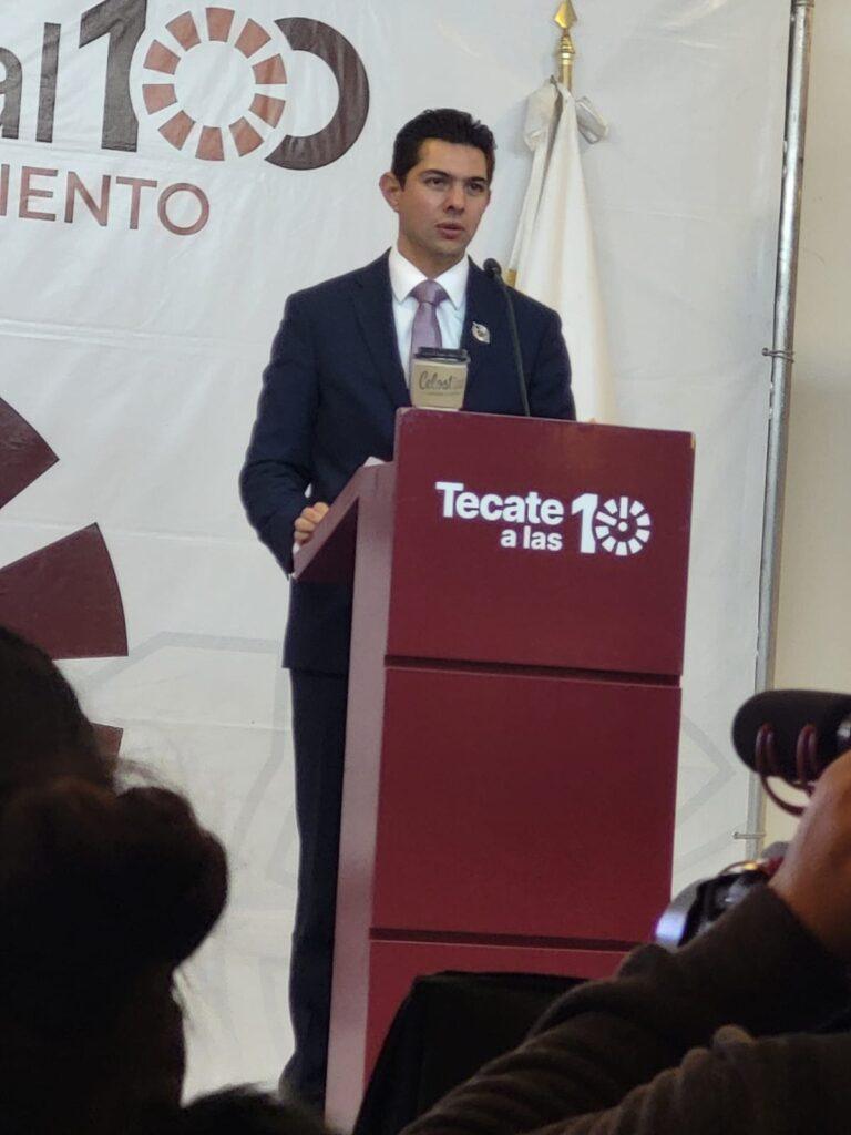 EXHORTA ALCALDE ROMAN COTA A COLABORAR