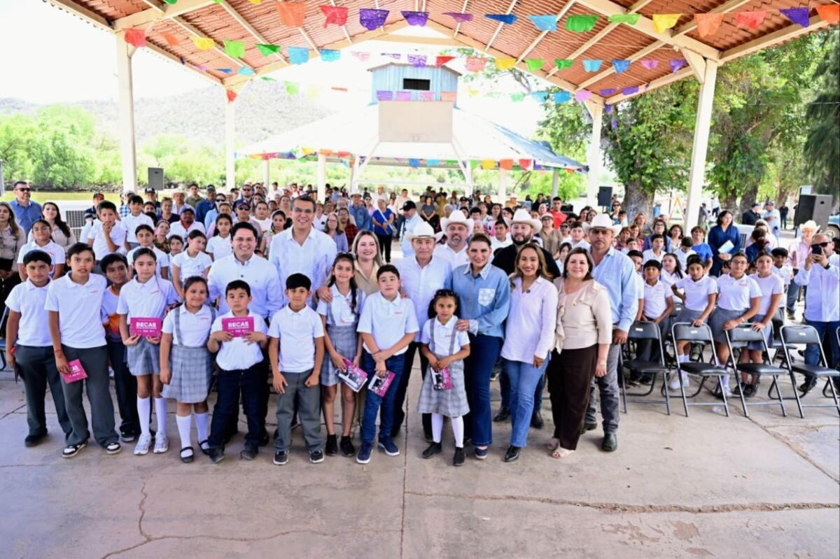 ”Nadie se queda atrás en la transformación de Sonora”: Durazo lleva becas y conectividad a Soyopa y Mazatán