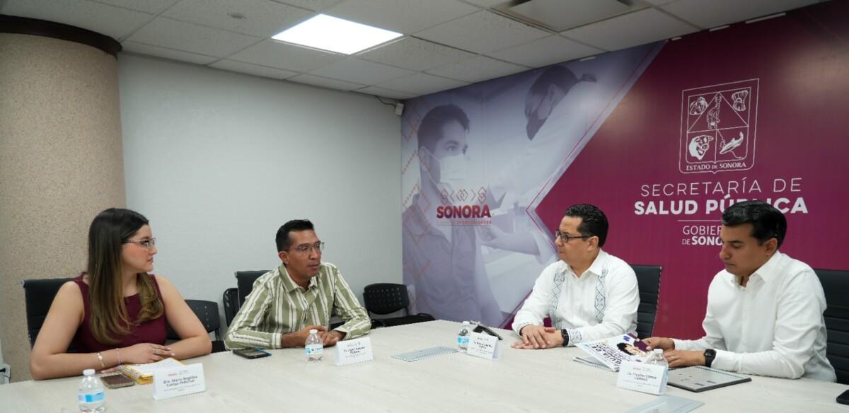 Entrega Salud Sonora Guía de Enfermedades Prioritarias en el Entorno Escolar a la Secretaría de Educación y Cultura