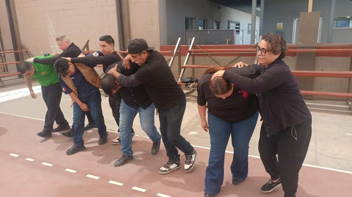 IMPARTE SSCBC CAPACITACIÓN A PERSONAL DE SEGURIDAD DE BARES Y RESTAURANTES EN MEXICALI