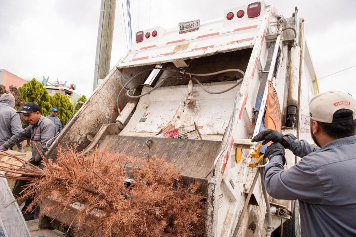 Gobierno Municipal de Playas de Rosarito arranca jornada de recolección de basura pesada en Real de Rosarito II