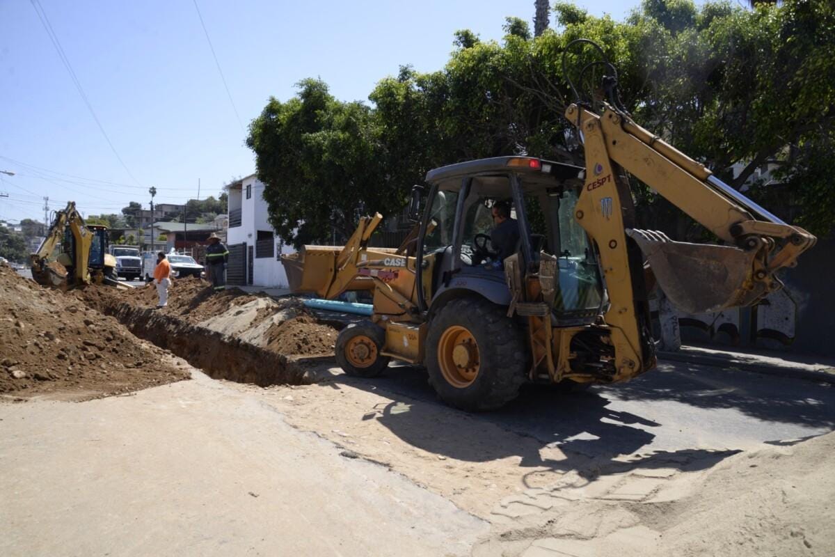 LA CESPT ATIENDE AFECTACIONES EN LA RED SANITARIA DE LOMAS DEL PORVENIR
