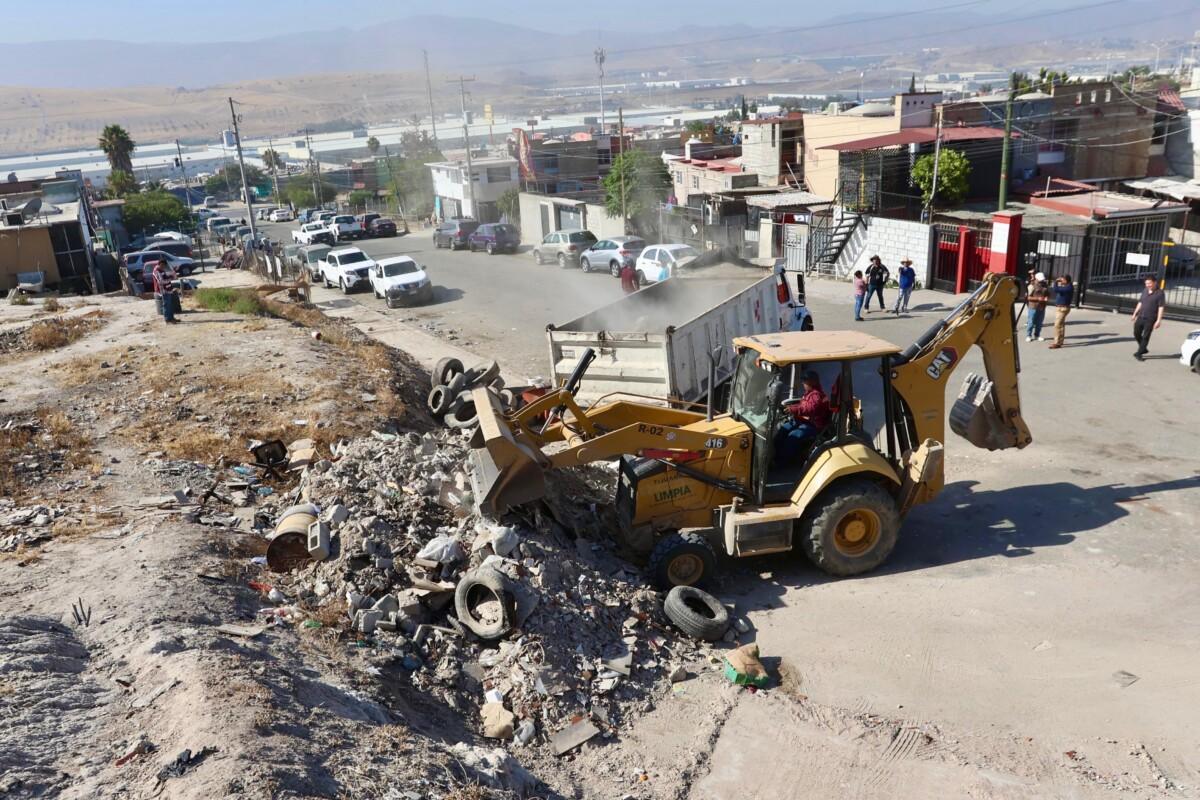 Recolecta Gobierno Municipal más de 56 toneladas de basura pesada en las delegaciones La Presa Este, Cerro Colorado y La Presa Abelardo L. Rodríguez