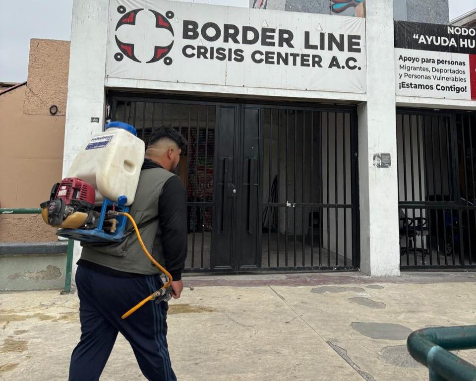 REFUERZAN ACCIONES SANITARIAS EN ALBERGUE BORDER LINE PARA PROTEGER LA SALUD DE POBLACIÓN MIGRANTE