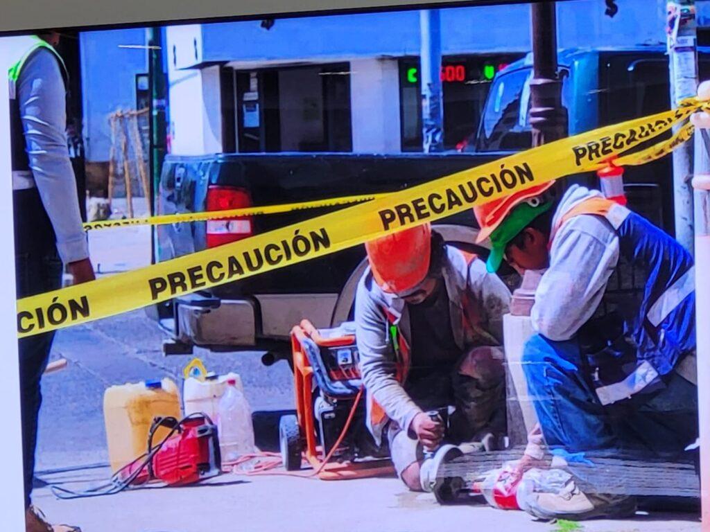CUCHICHEO POLÍTICO