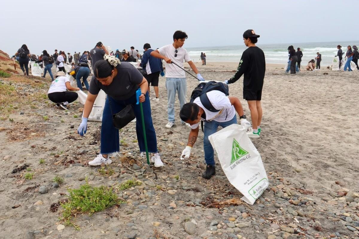 INVITA SECRETARÍA DE MEDIO AMBIENTE A JORNADA DE LIMPIEZA EN PLAYAS DE TIJUANA