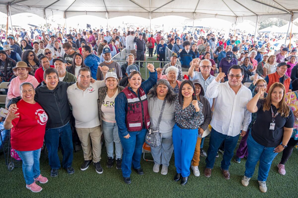 Acerca Gobierno Municipal servicios a la ciudadanía con Jornada del Pueblo en Playas de Tijuana