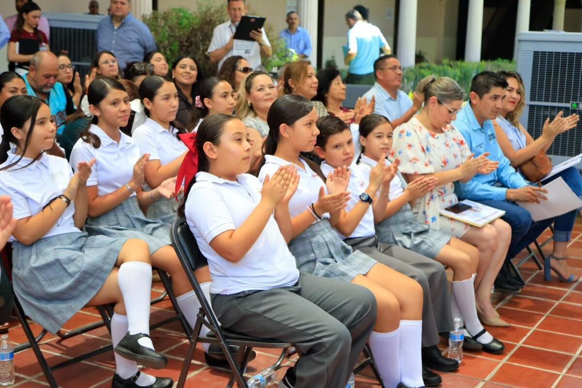Gobierno de Sonora certifica a Escuelas Promotoras de la Salud: SEC• Concluye con éxito la tercera fase de la Estrategia Nacional “Vive Saludable, Vive feliz”