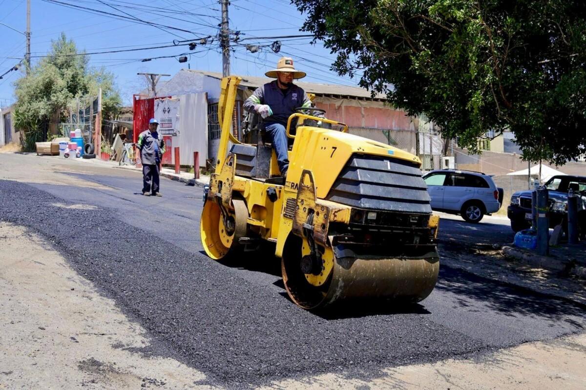 BACHEA GOBIERNO MUNICIPAL MIL 56 METROS CUADRADOS DE VIALIDAD EN BENEFICIO DE MÁS DE 27 MIL 500 PERSONAS