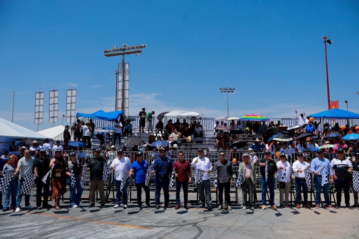 Acude alcalde Abdiel Gutiérrez al banderazo de arranque de la competencia de maniobras ‘MT Noroeste Tijuana 2026’