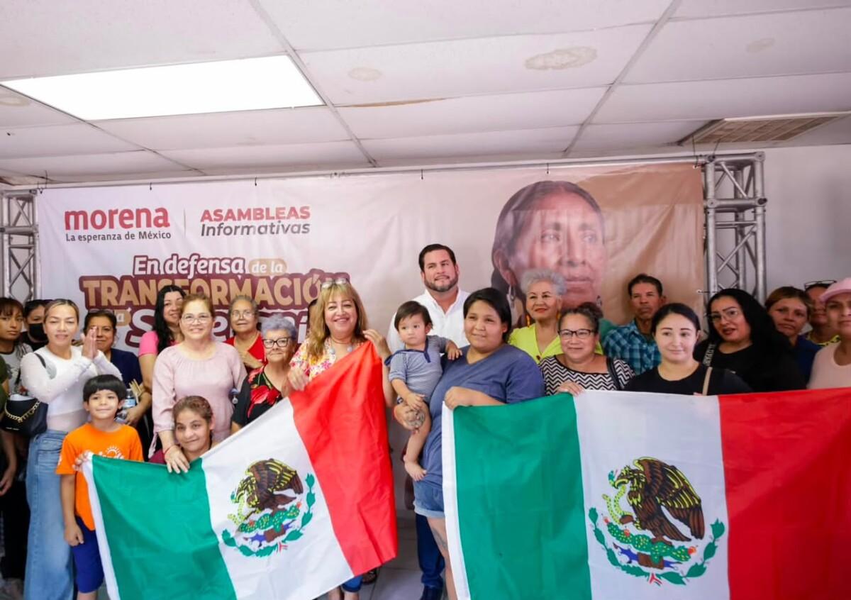 Mexicali, Baja California, 04 de julio de 2026.- En el marco de la Asamblea Informativa que encabezó Ismael Burgueño Ruiz en la colonia Lomas de Abasolo, del municipio de Mexicali, destacó que es con argumentos sólidos como se debe defender la soberanía nacional, tal y como lo están haciendo quienes integran el movimiento de la Cuarta Transformación.