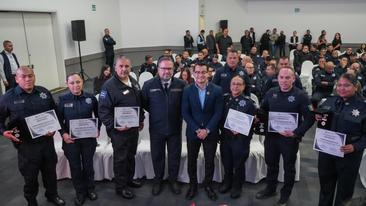 Reconoce la SSPCM a más de 200 policías municipales por su trayectoria, mérito y valor en ceremonia de condecoraciones