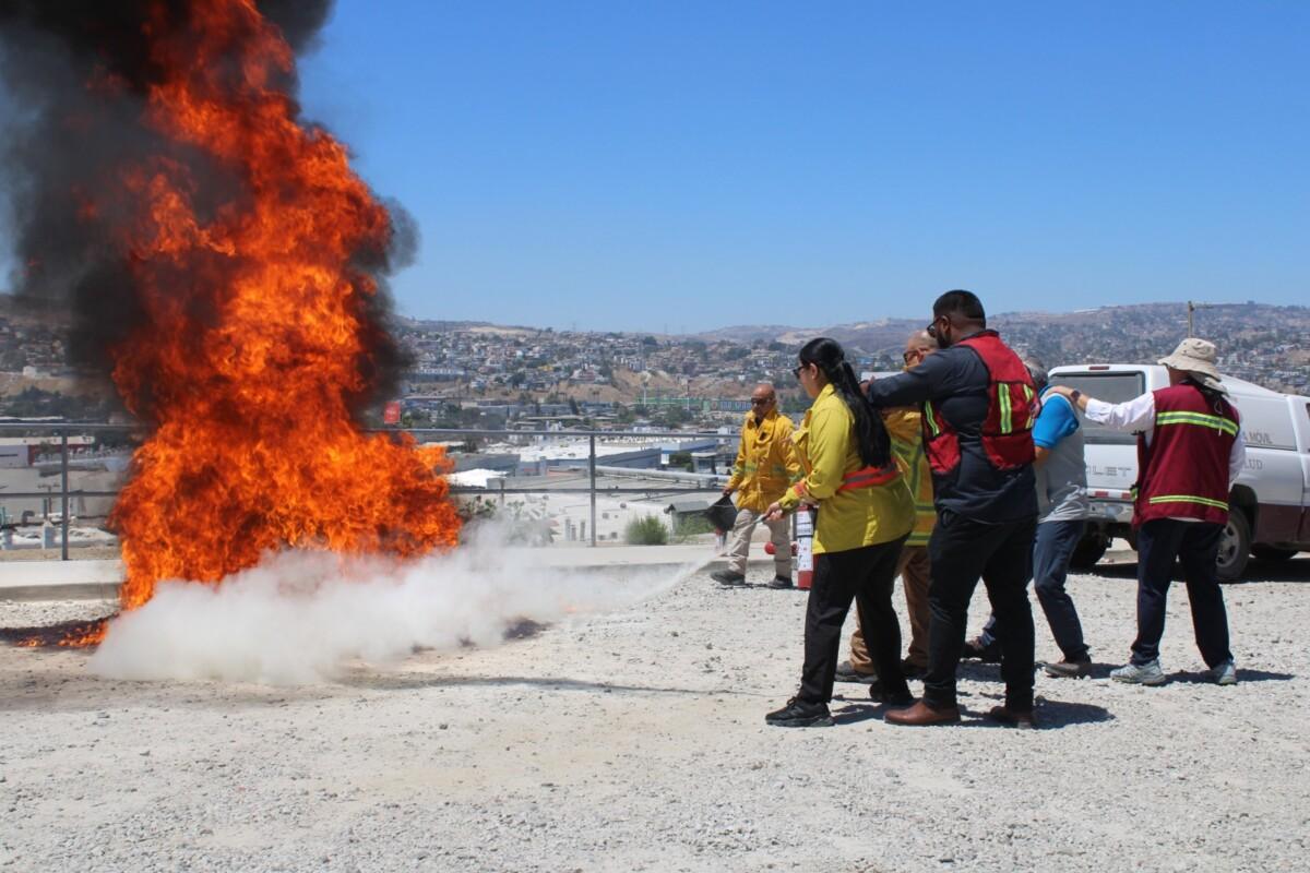 CAPACITAN A PERSONAL DE SALUD SOBRE PREVENCIÓN DE INCENDIOS