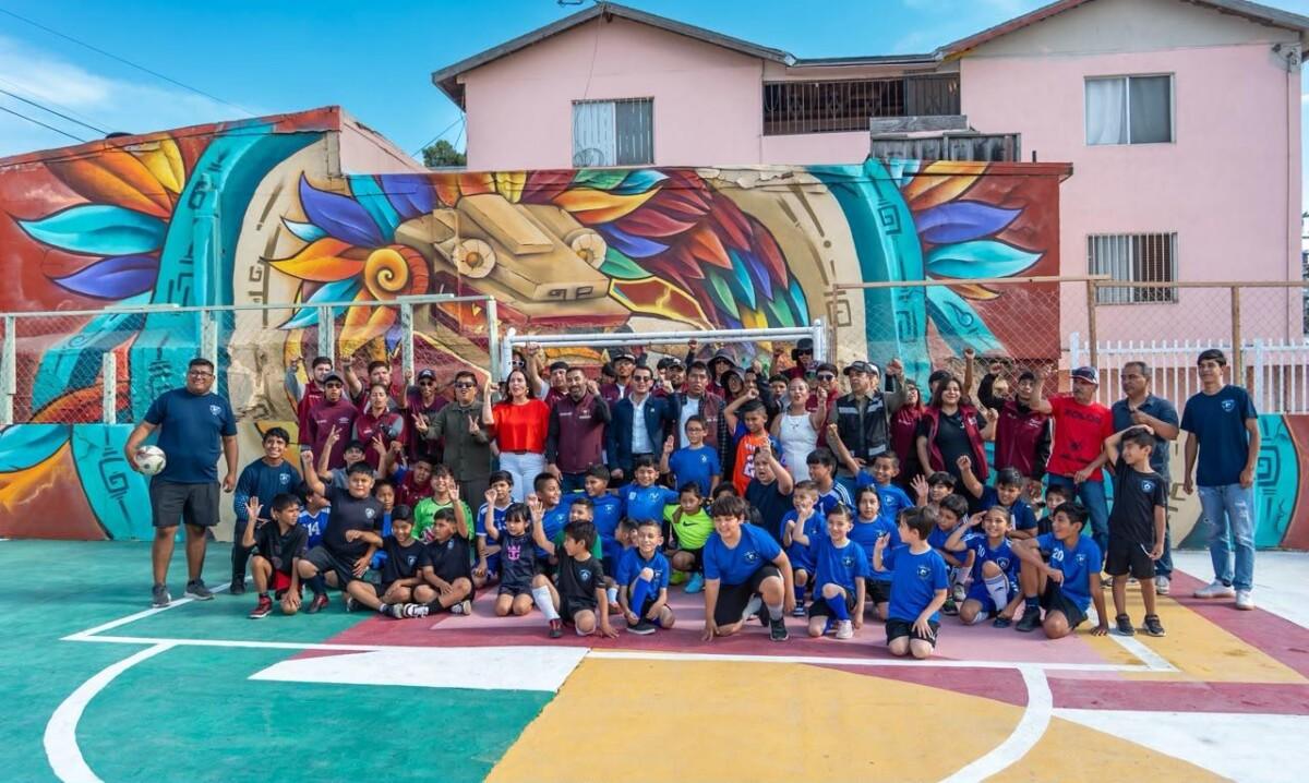 ENTREGA ABDIEL GUTIÉRREZ CORONADO CANCHA DE FUBOL REHABILITADA A CIUDADANOS DE LA COLONIA HIDALGO