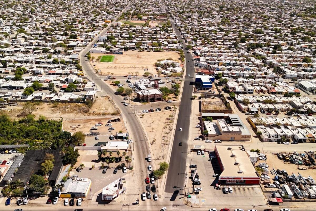 Mantiene Astiazarán rehabilitación de vialidades en diversos sectores de la ciudad
