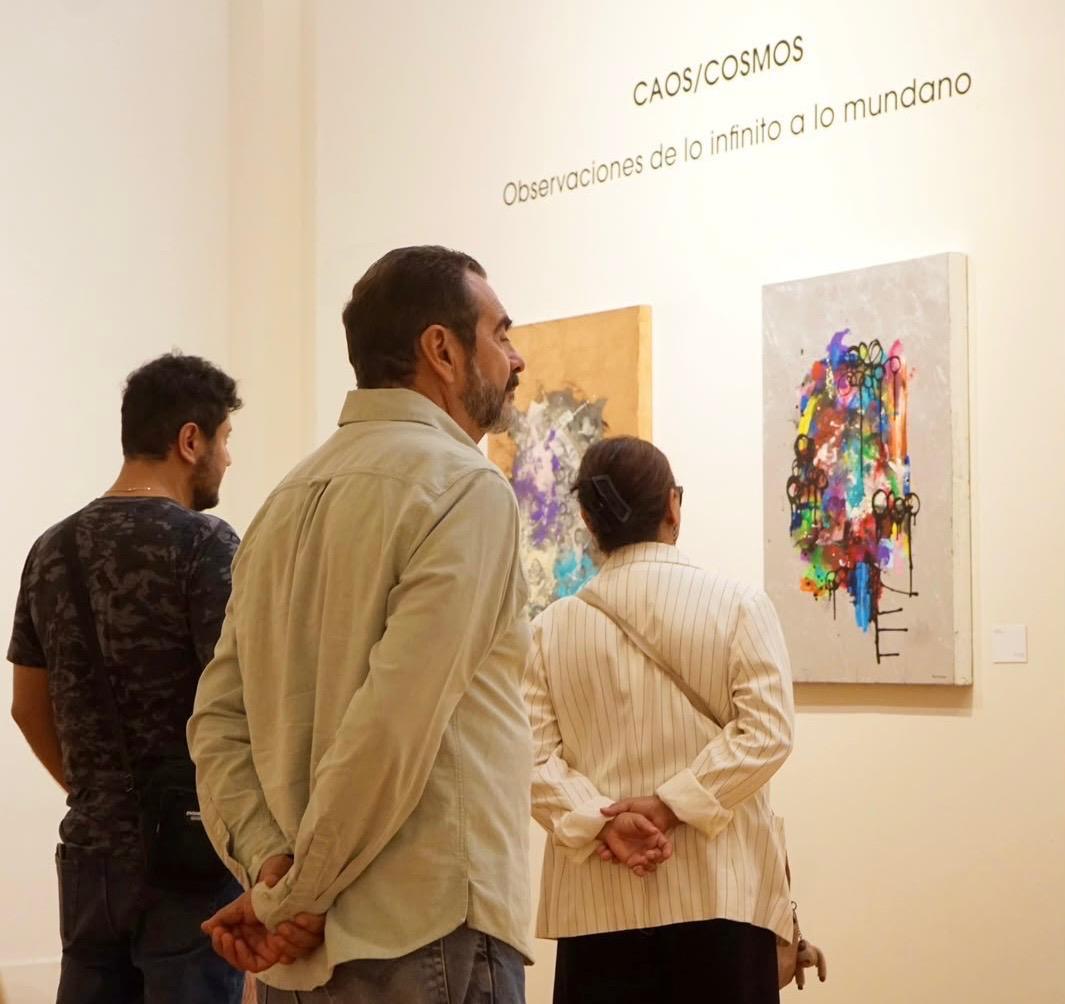 Inaugura Gobierno Municipal exposición plástica ‘Caos/Cosmos. Observaciones de lo infinito a lo mundano’ en la Casa de la Cultura Tijuana