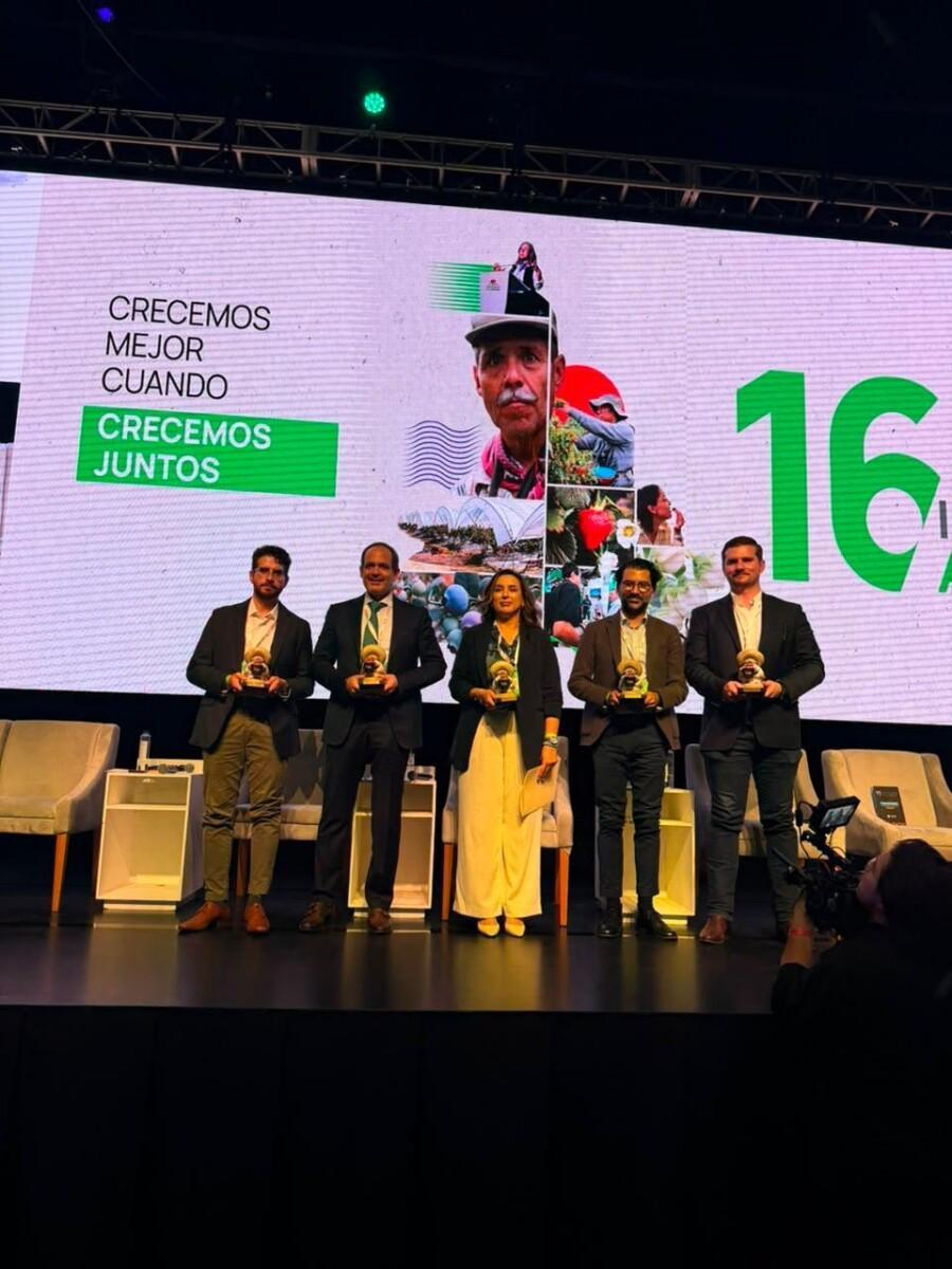 Baja California lleva su liderazgo agrícola al foro que analiza las perspectiva futuras de las berries