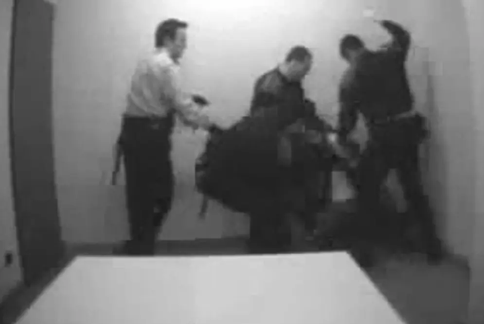 EN LA SECRETARÍA DE GOBERNACIÓN SE LLEVARÁ A CABO MAÑANA UNA DISCULPA PÚBLICA POR PARTE DEL ESTADO MEXICANO, AL CIUDADANO ÁNGEL DANIEL BAUTISTA VÁZQUEZ VÍCTIMA DE TORTURA POR POLICÍAS MUNICIPALES. LA EXIGENCIA ES GARANTÍA DE NO REPETICIÓN