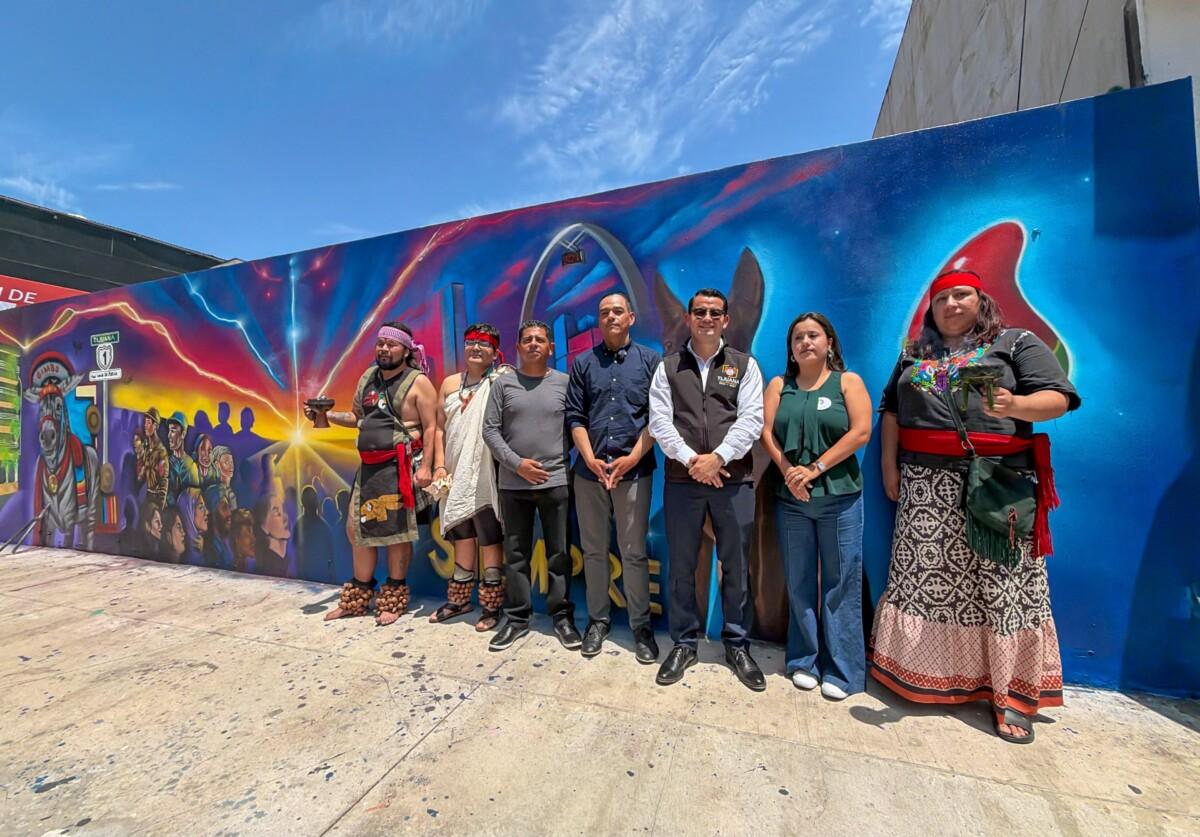 Clausura alcalde Abdiel Gutiérrez el proyecto ‘Vuela Tijuana’ con la presentación del mural ‘Tijuana Ayer, Hoy y Siempre’